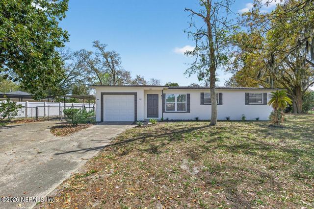 1633 DIBBLE Circle W, Jacksonville, FL 32246