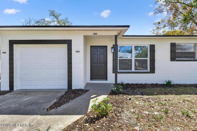 1633 DIBBLE Circle W, Jacksonville, FL 32246