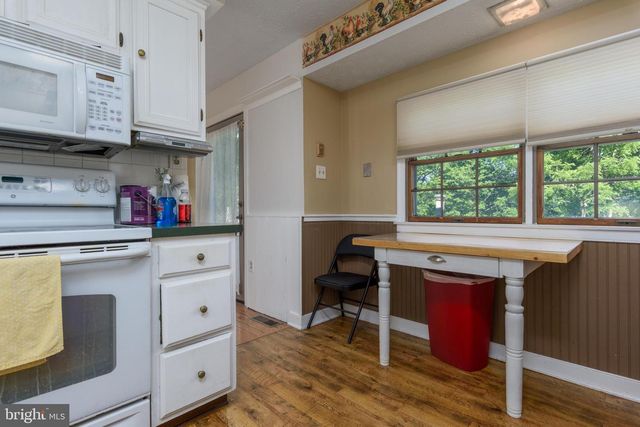 112 STONER DRIVE, Mechanicsburg, PA 17055