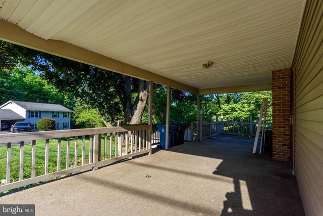 112 STONER DRIVE, Mechanicsburg, PA 17055