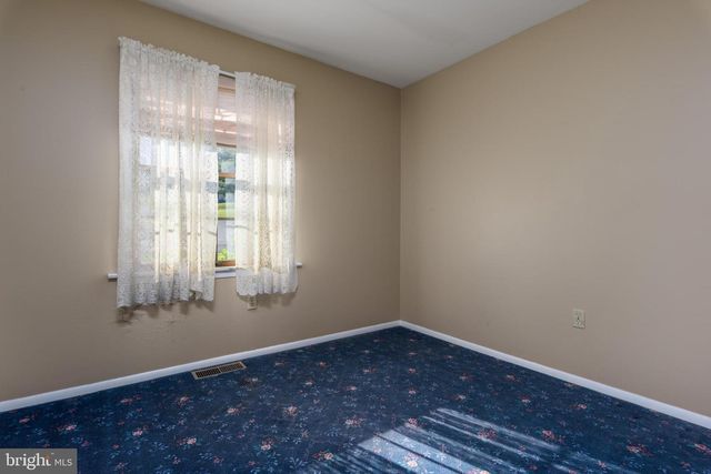 112 STONER DRIVE, Mechanicsburg, PA 17055