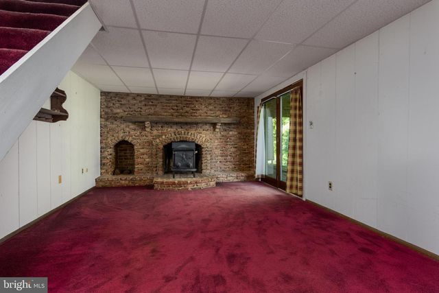 112 STONER DRIVE, Mechanicsburg, PA 17055
