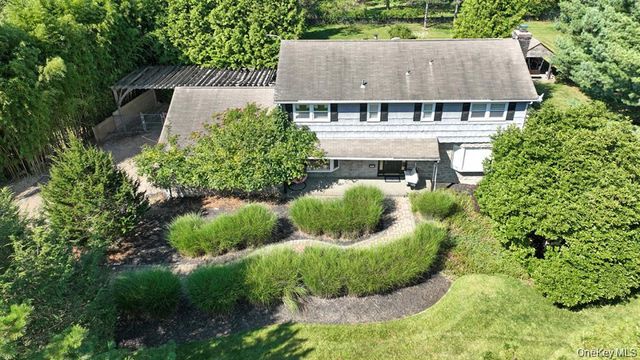 11 Deerwood Road, Spring Valley, NY 10977