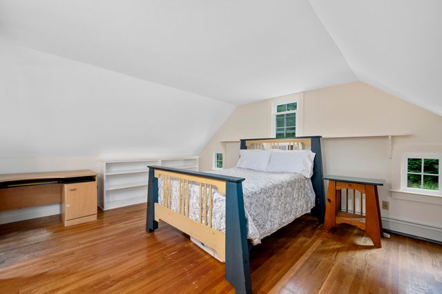 18 Manor Drive, East Sandwich, MA 02537