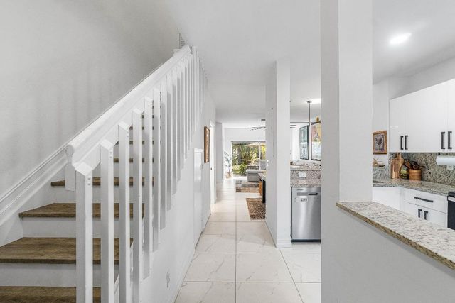 6968 Crooked Fence Drive, Lake Worth, FL 33467