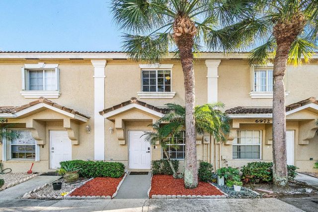 6968 Crooked Fence Drive, Lake Worth, FL 33467