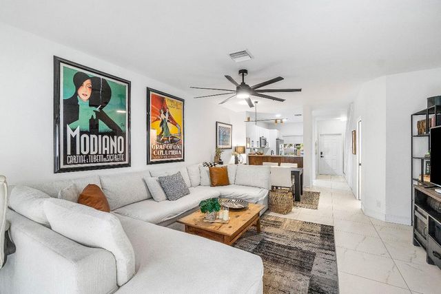 6968 Crooked Fence Drive, Lake Worth, FL 33467