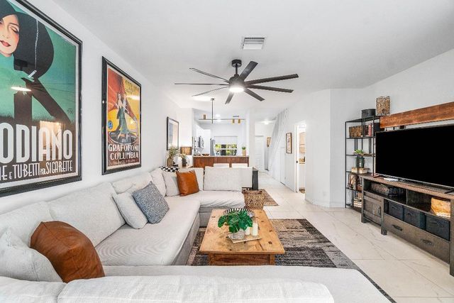 6968 Crooked Fence Drive, Lake Worth, FL 33467