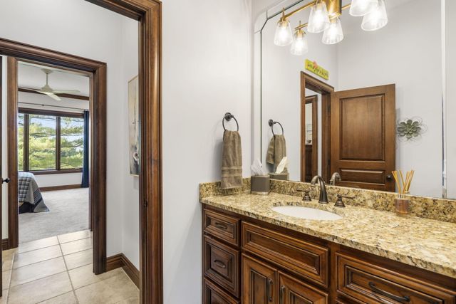 5613 S Dunrobin Drive, Springfield, MO 65809