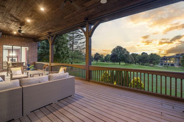 5613 S Dunrobin Drive, Springfield, MO 65809