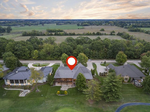 5613 S Dunrobin Drive, Springfield, MO 65809