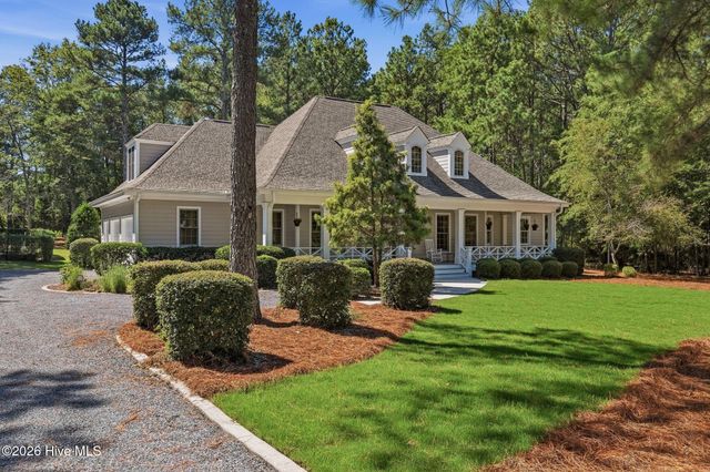 39 Lasswade Drive, Pinehurst, NC 28374
