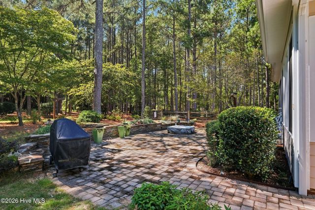 39 Lasswade Drive, Pinehurst, NC 28374