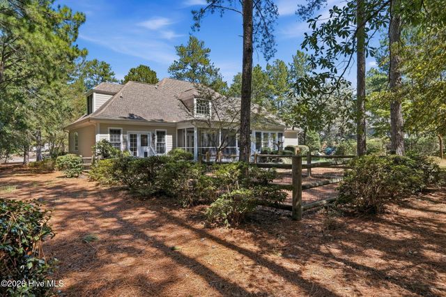 39 Lasswade Drive, Pinehurst, NC 28374