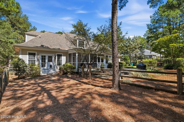 39 Lasswade Drive, Pinehurst, NC 28374