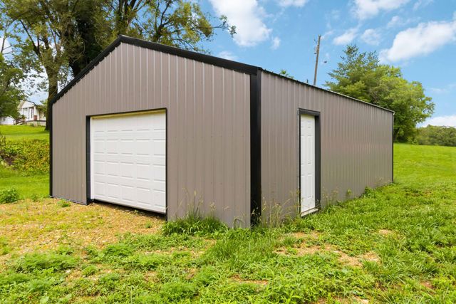 6130 Kentucky 1247, Science Hill, KY 42553