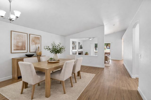 1365 E Betsy Lane, Gilbert, AZ 85296