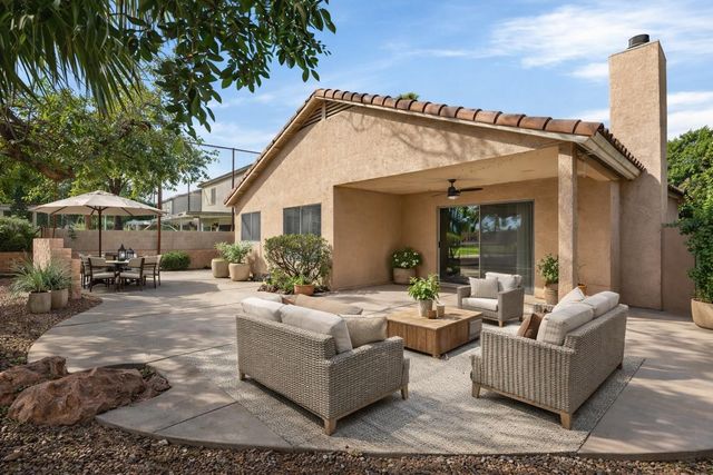 1365 E Betsy Lane, Gilbert, AZ 85296
