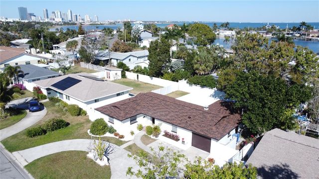 2502 TROPICAL SHORES DRIVE SE, St Petersburg, FL 33705