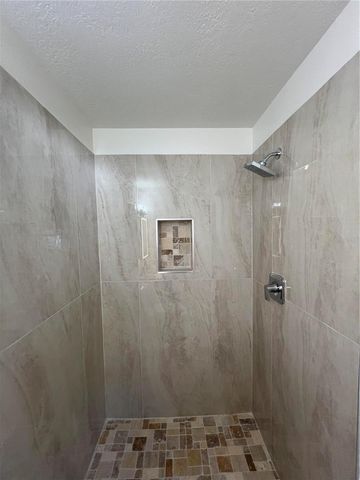 2502 TROPICAL SHORES DRIVE SE, St Petersburg, FL 33705