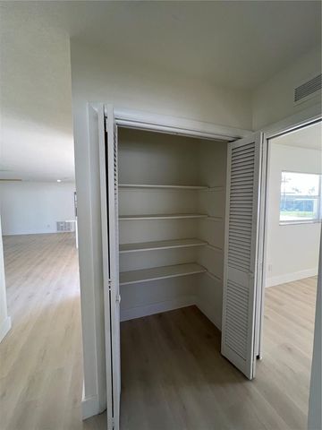 2502 TROPICAL SHORES DRIVE SE, St Petersburg, FL 33705