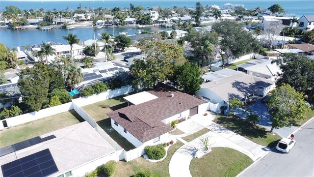 2502 TROPICAL SHORES DRIVE SE, St Petersburg, FL 33705