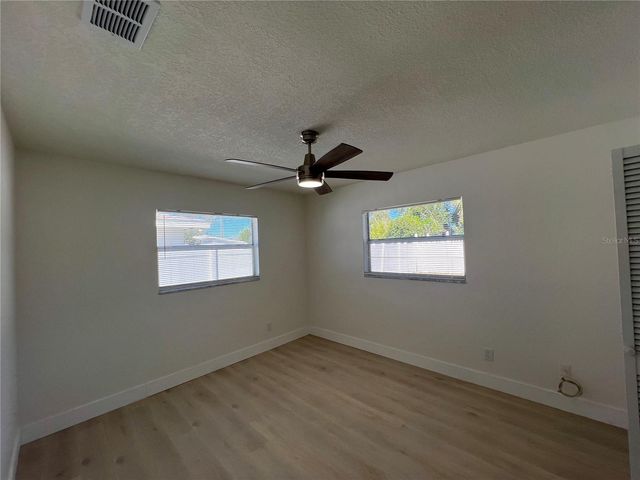 2502 TROPICAL SHORES DRIVE SE, St Petersburg, FL 33705