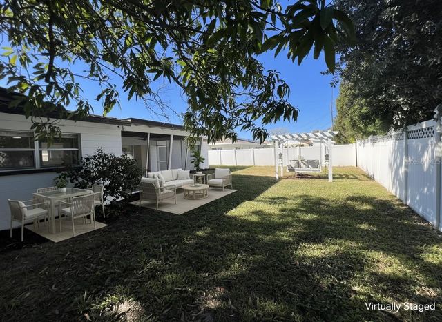 2502 TROPICAL SHORES DRIVE SE, St Petersburg, FL 33705