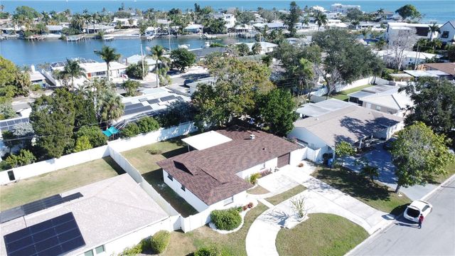 2502 TROPICAL SHORES DRIVE SE, St Petersburg, FL 33705