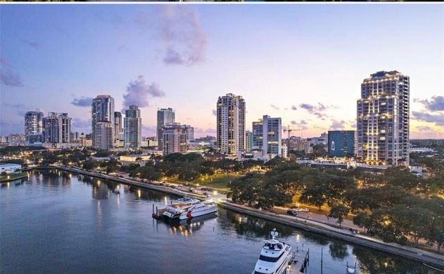 2502 TROPICAL SHORES DRIVE SE, St Petersburg, FL 33705