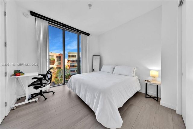 2831 S Bayshore Drive 501, Miami, FL 33133