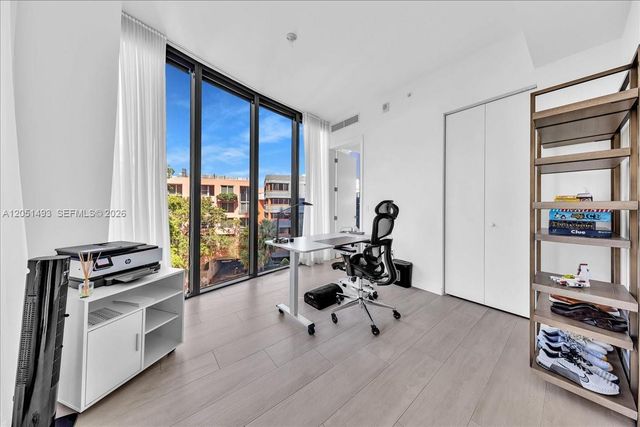 2831 S Bayshore Drive 501, Miami, FL 33133