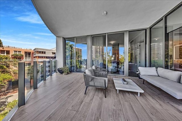 2831 S Bayshore Drive 501, Miami, FL 33133