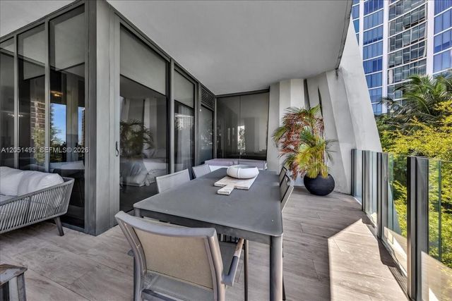 2831 S Bayshore Drive 501, Miami, FL 33133