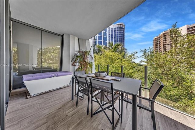 2831 S Bayshore Drive 501, Miami, FL 33133
