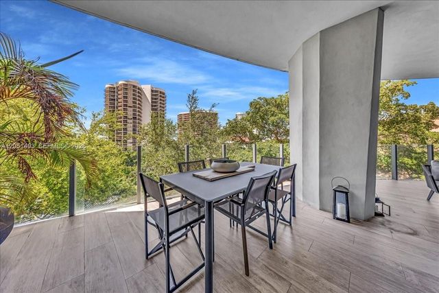 2831 S Bayshore Drive 501, Miami, FL 33133