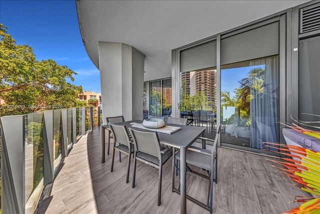 2831 S Bayshore Drive 501, Miami, FL 33133
