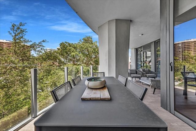 2831 S Bayshore Drive 501, Miami, FL 33133