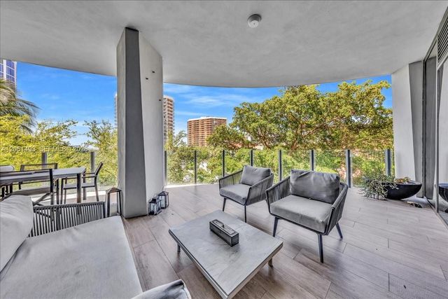2831 S Bayshore Drive 501, Miami, FL 33133