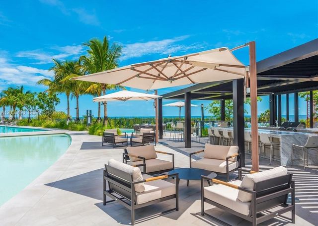 2831 S Bayshore Drive 501, Miami, FL 33133