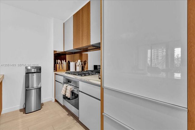 2831 S Bayshore Drive 501, Miami, FL 33133