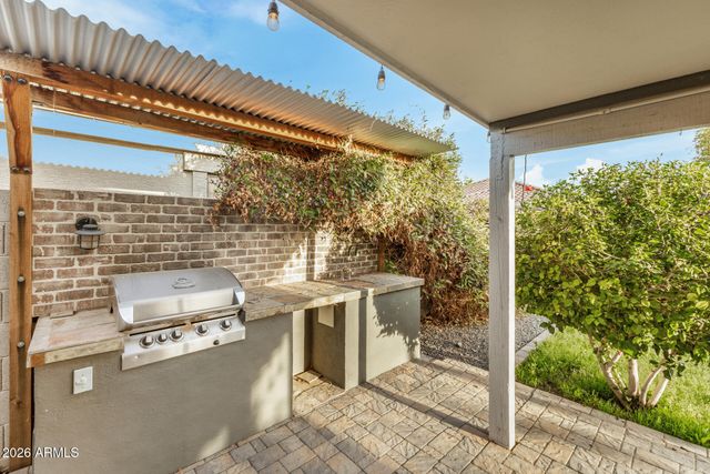 1247 E NANCY Avenue, San Tan Valley, AZ 85140