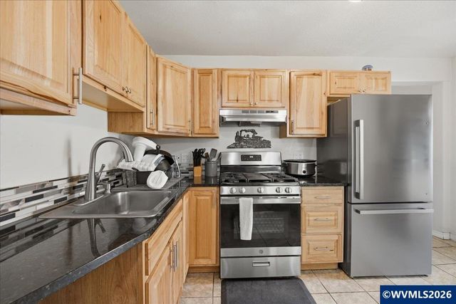 1530-1540 Salem Av SE, Albany, OR 97321
