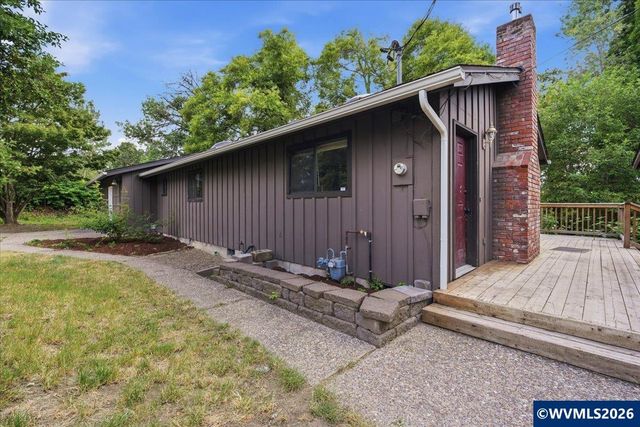 1530-1540 Salem Av SE, Albany, OR 97321