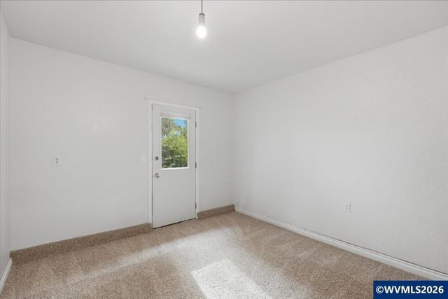 1530-1540 Salem Av SE, Albany, OR 97321