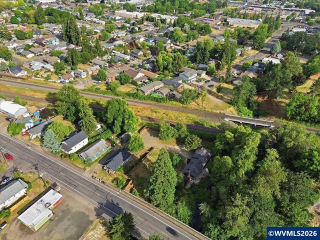 1530-1540 Salem Av SE, Albany, OR 97321