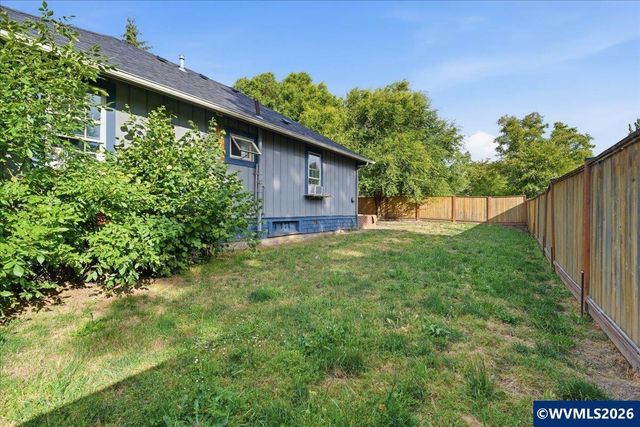 1530-1540 Salem Av SE, Albany, OR 97321