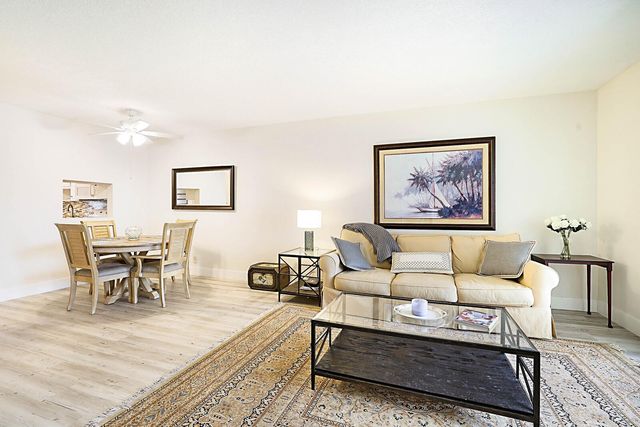 1951 NE 39th St 343, Lighthouse Point, FL 33064