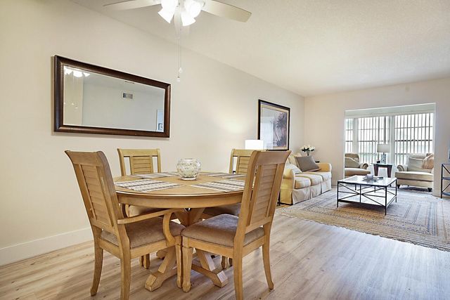 1951 NE 39th St 343, Lighthouse Point, FL 33064