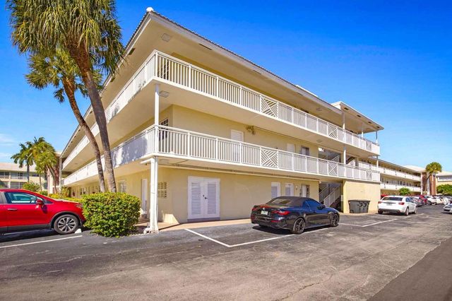 1951 NE 39th St 343, Lighthouse Point, FL 33064
